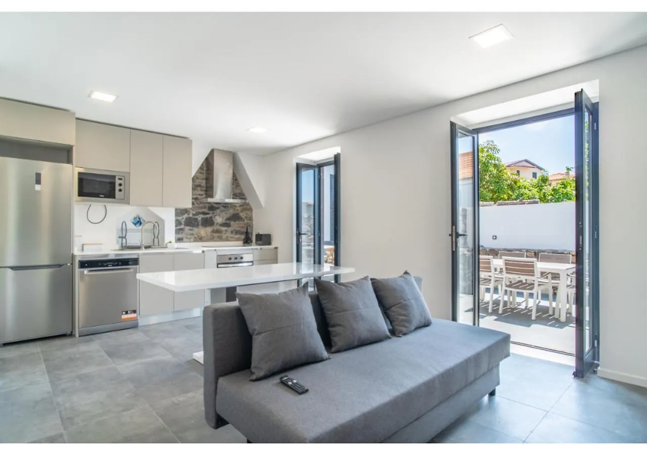 בית נופש הוילה פונשל Casa Lanco With Spectacular View